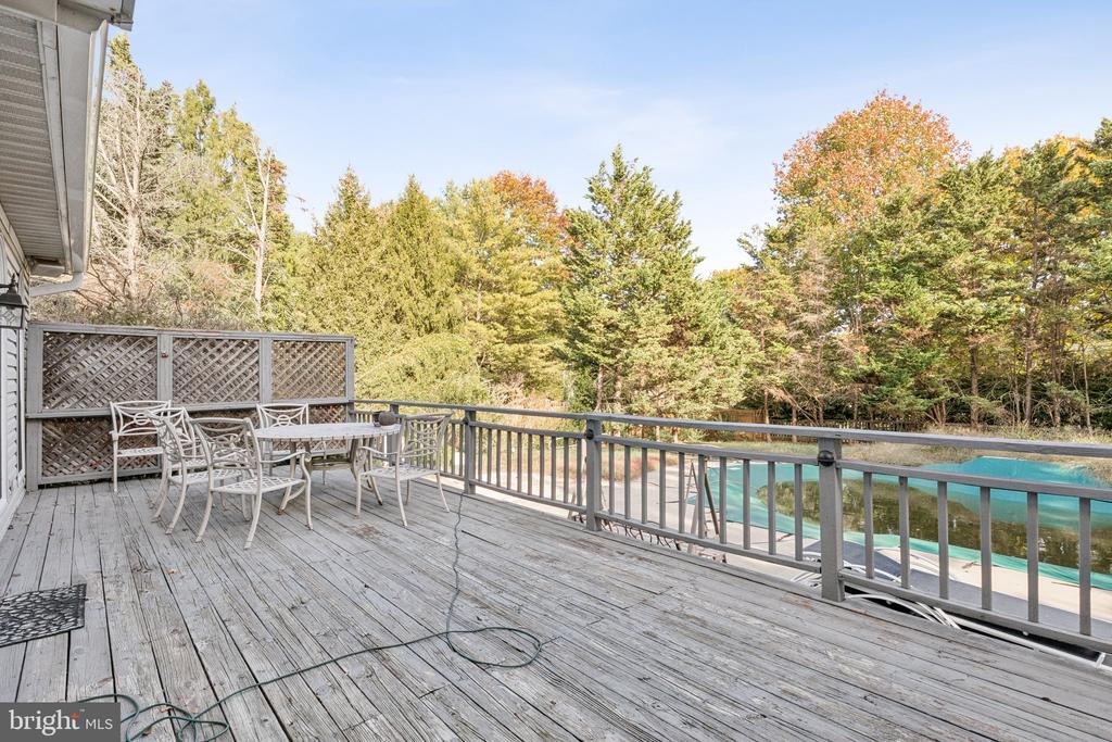 3649 EPPING FOREST WAY