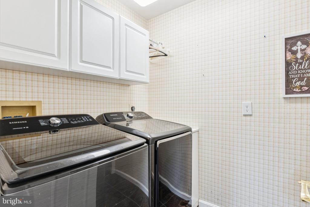 3649 EPPING FOREST WAY