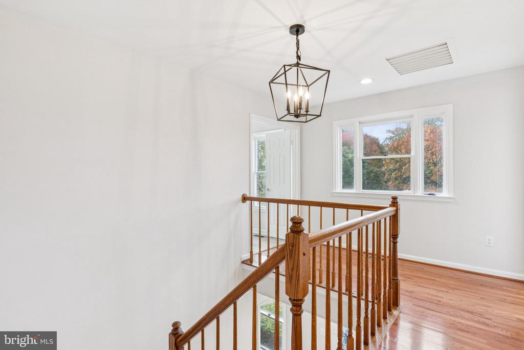 3649 EPPING FOREST WAY