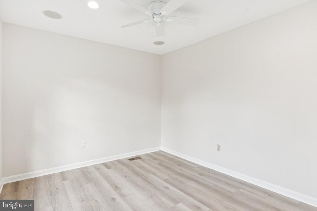 3649 EPPING FOREST WAY
