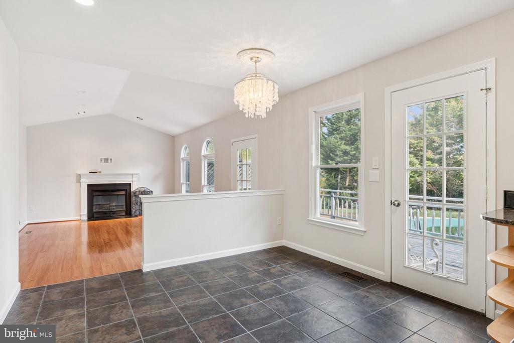 3649 EPPING FOREST WAY