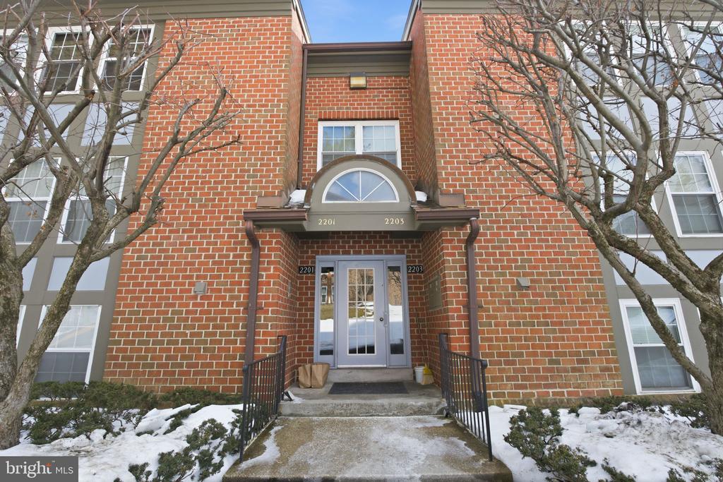 2201 WOODBOX LANE Unit: 2201A