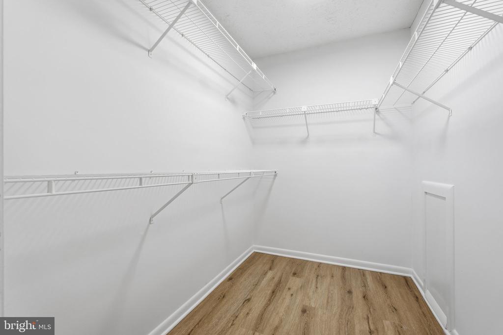 2201 WOODBOX LANE Unit: 2201A