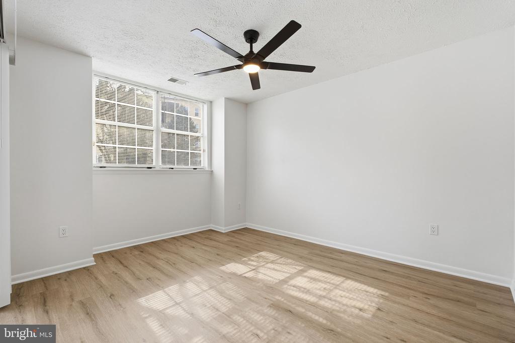 2201 WOODBOX LANE Unit: 2201A