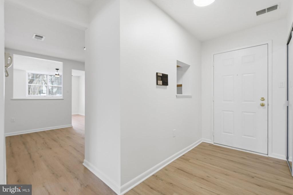 2201 WOODBOX LANE Unit: 2201A