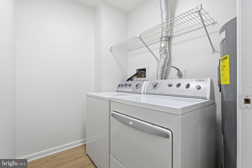 2201 WOODBOX LANE Unit: 2201A