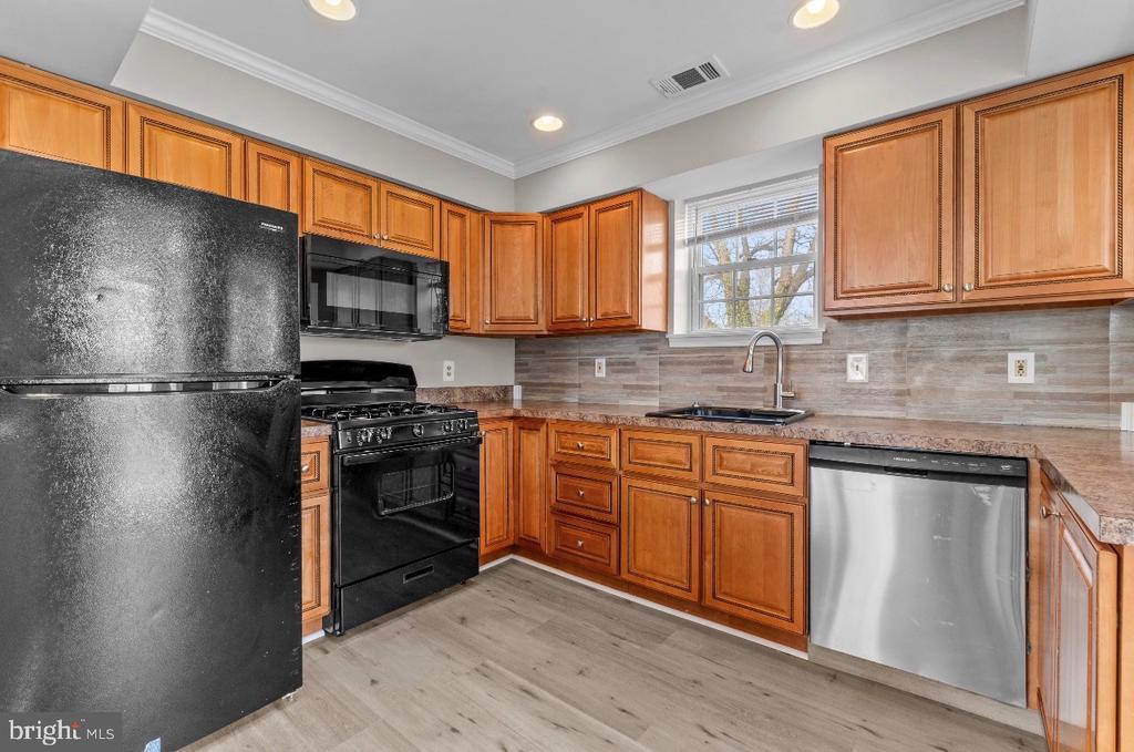 2528 WENDOVER ROAD Unit: A