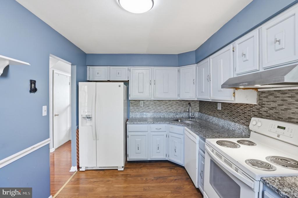 3668 WATERWHEEL SQUARE