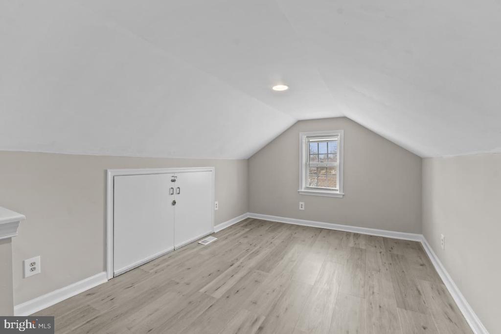 2528 WENDOVER ROAD Unit: B