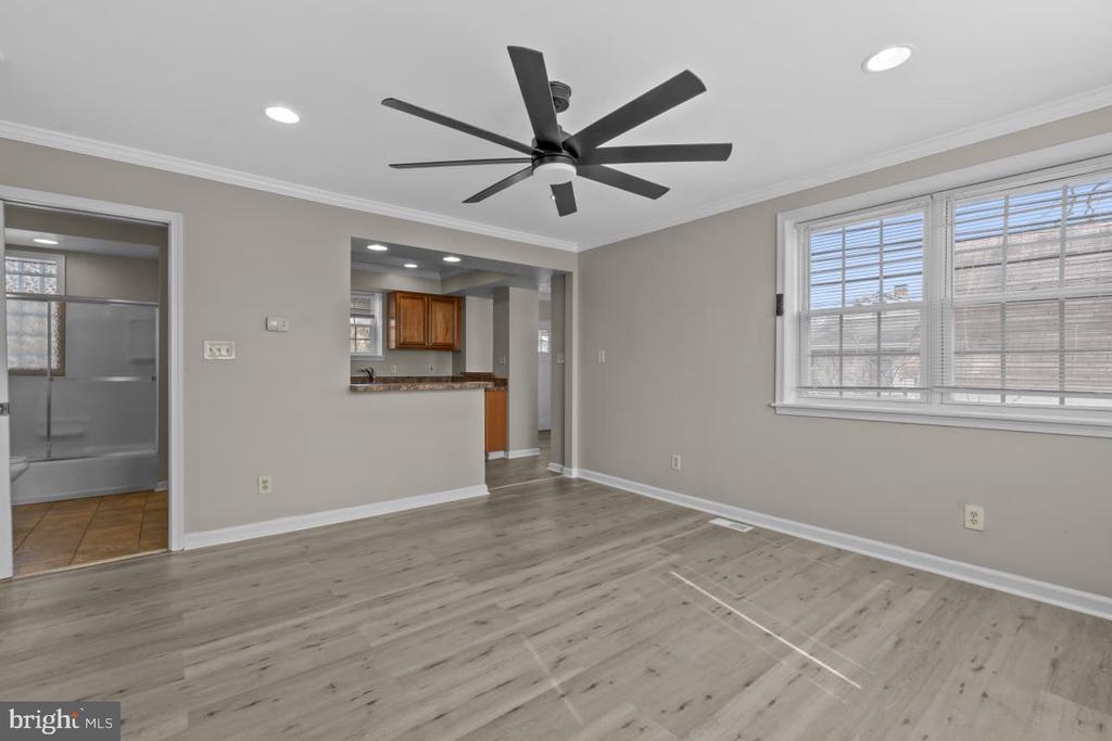 2528 WENDOVER ROAD Unit: B