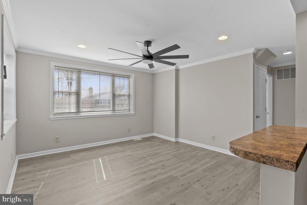 2528 WENDOVER ROAD Unit: B