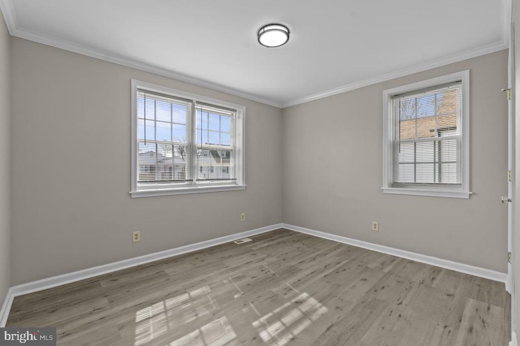 2528 WENDOVER ROAD Unit: B
