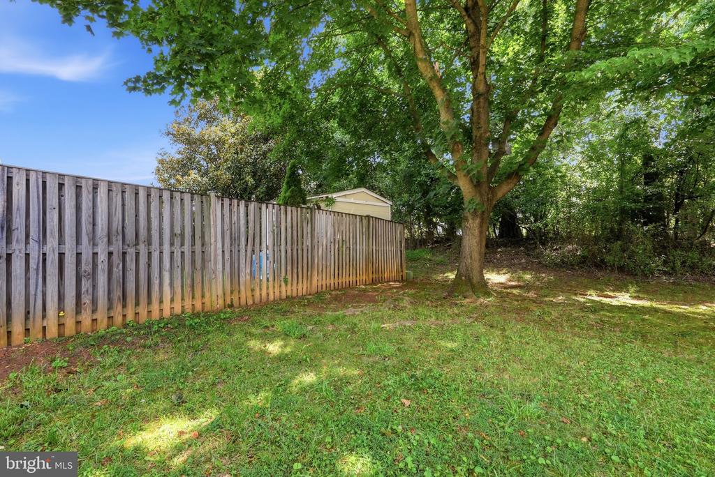 2013 CEDAR BARN WAY