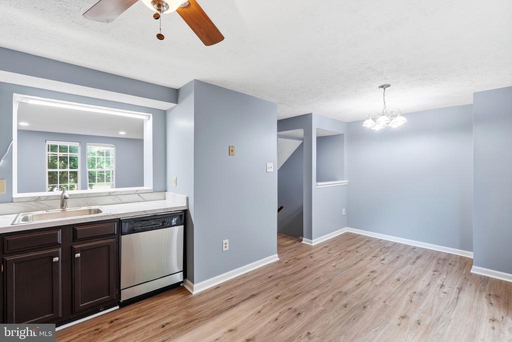 2013 CEDAR BARN WAY