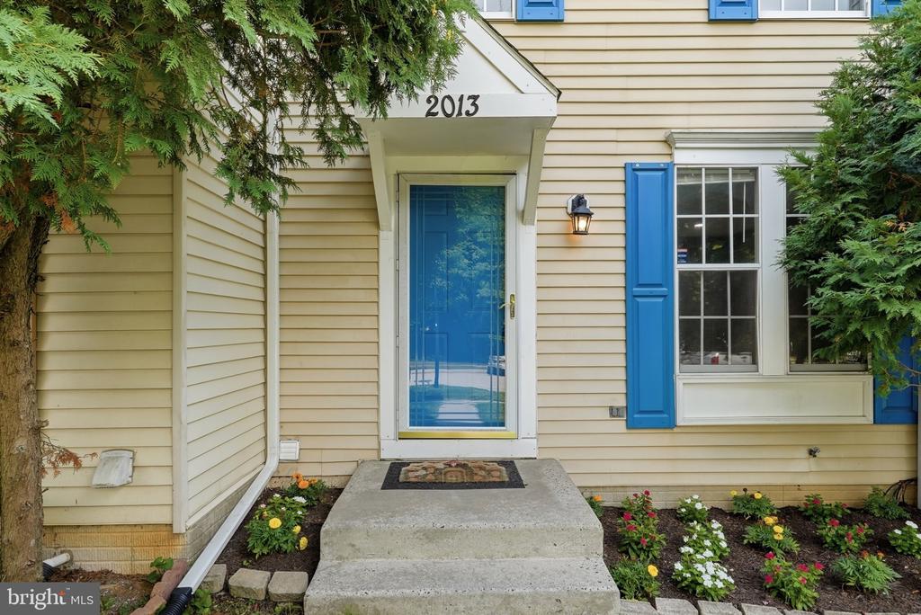 2013 CEDAR BARN WAY