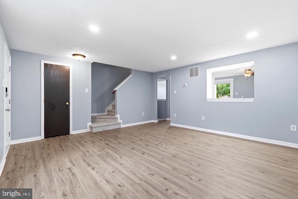 2013 CEDAR BARN WAY