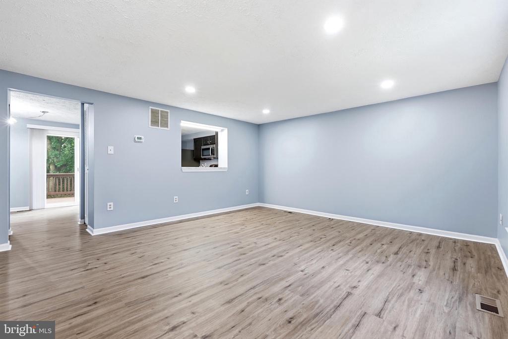 2013 CEDAR BARN WAY