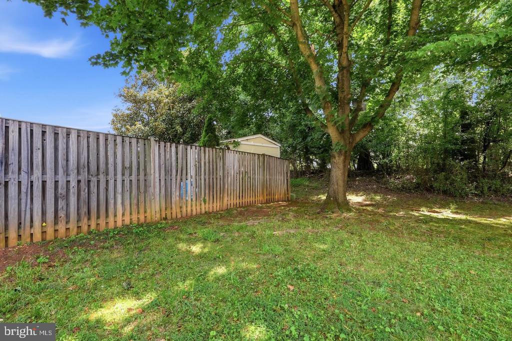 2013 CEDAR BARN WAY