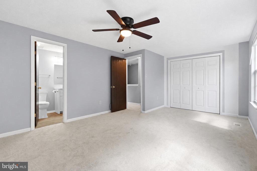 2013 CEDAR BARN WAY
