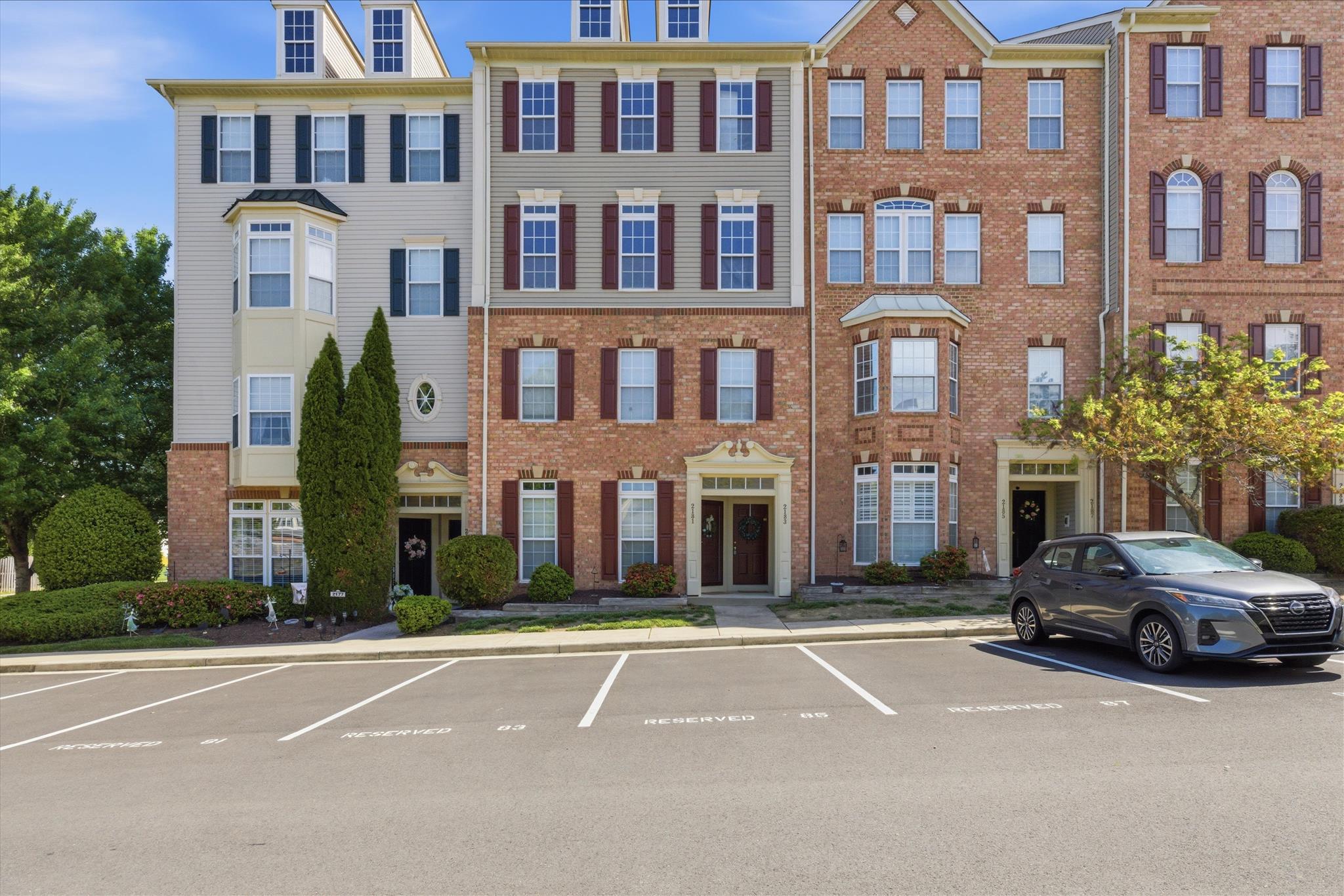2183 IVY LANE Unit: 4