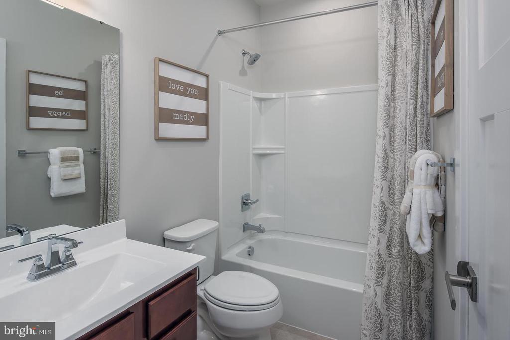 17 KENAI PLACE