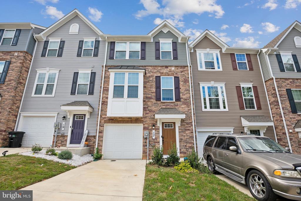 17 KENAI PLACE