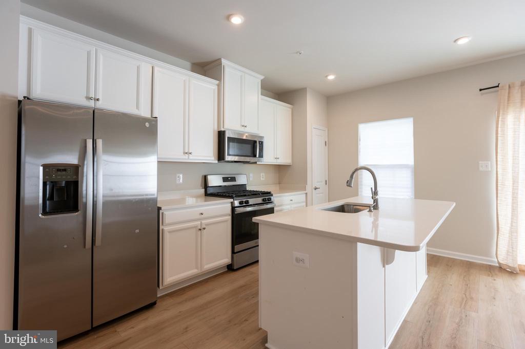 17 KENAI PLACE