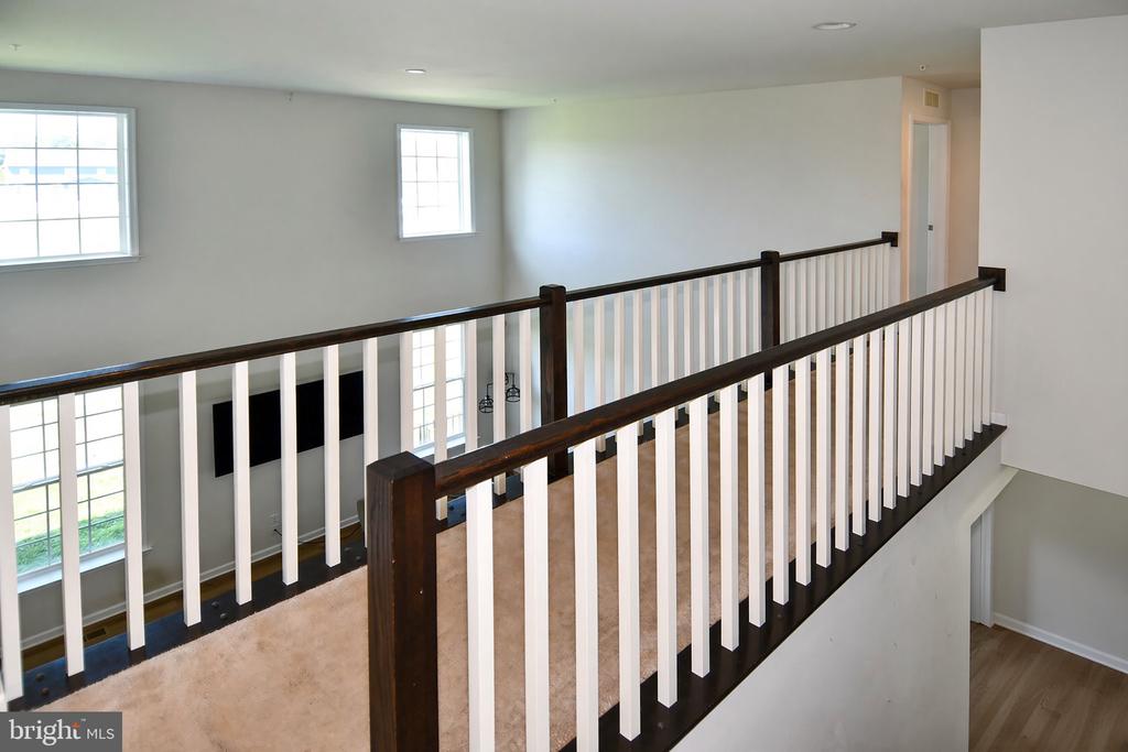 6677 TIMBER RIDGE LANE