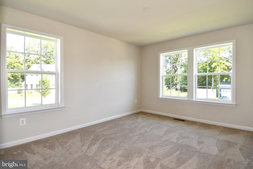 6677 TIMBER RIDGE LANE