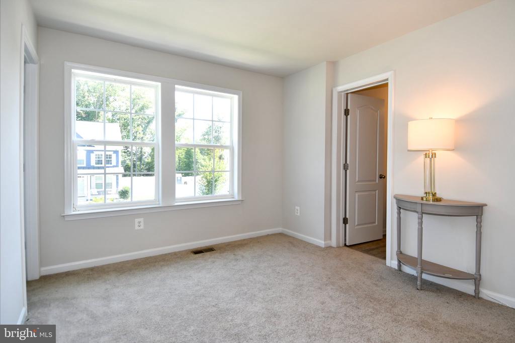 6677 TIMBER RIDGE LANE
