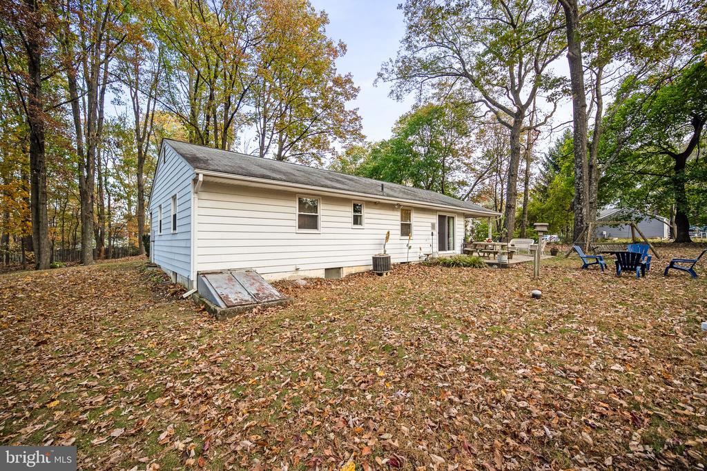 1229 BUCKHORN ROAD