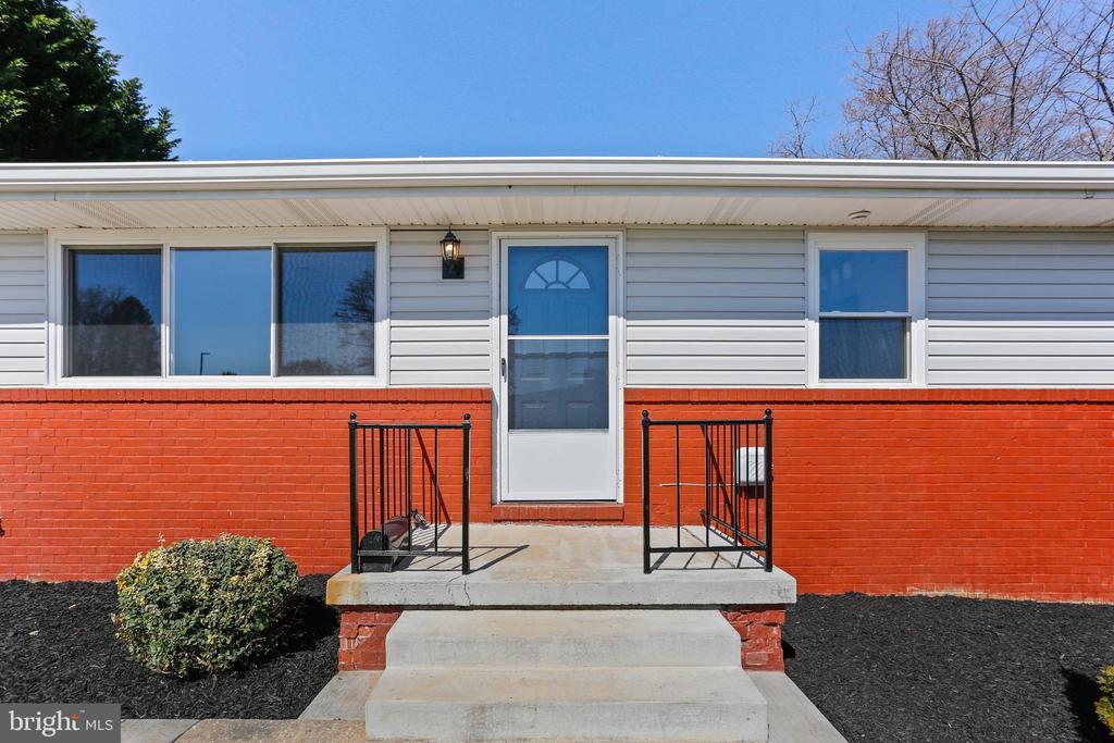 1024 JOHNSVILLE ROAD