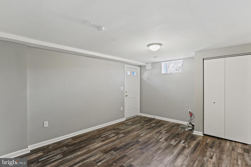 1024 JOHNSVILLE ROAD