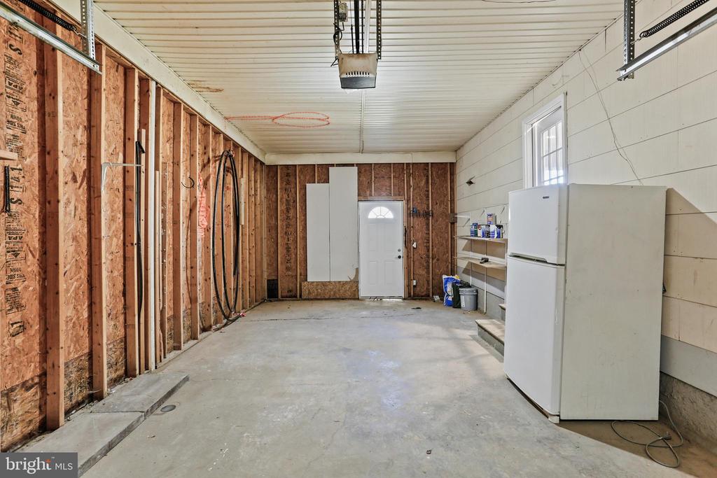 1024 JOHNSVILLE ROAD
