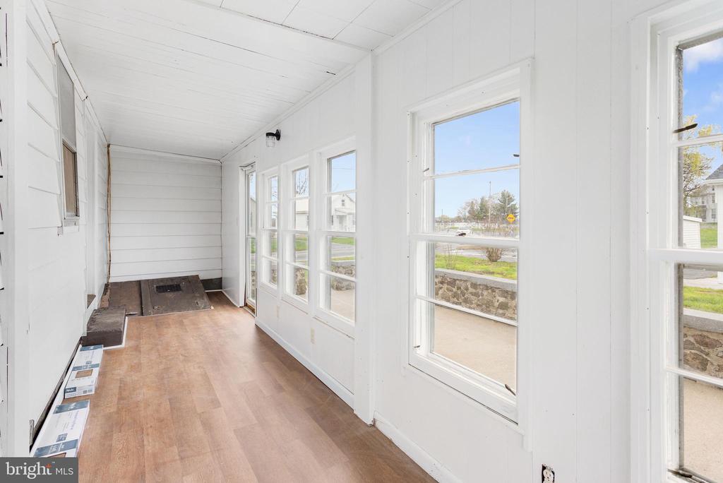 5115 HARNEY ROAD