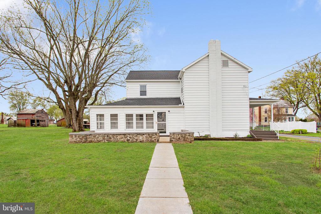 5115 HARNEY ROAD