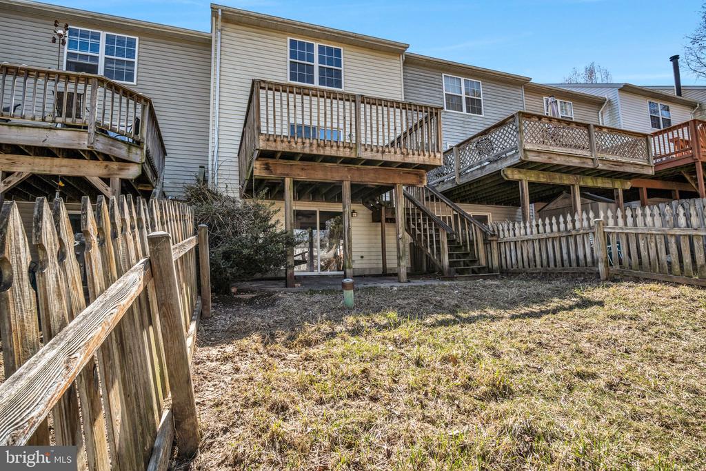 4660 MARKSMAN COURT