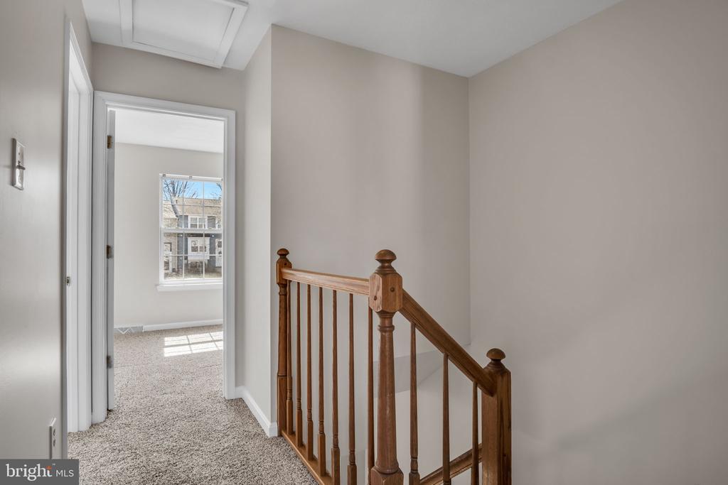 4660 MARKSMAN COURT