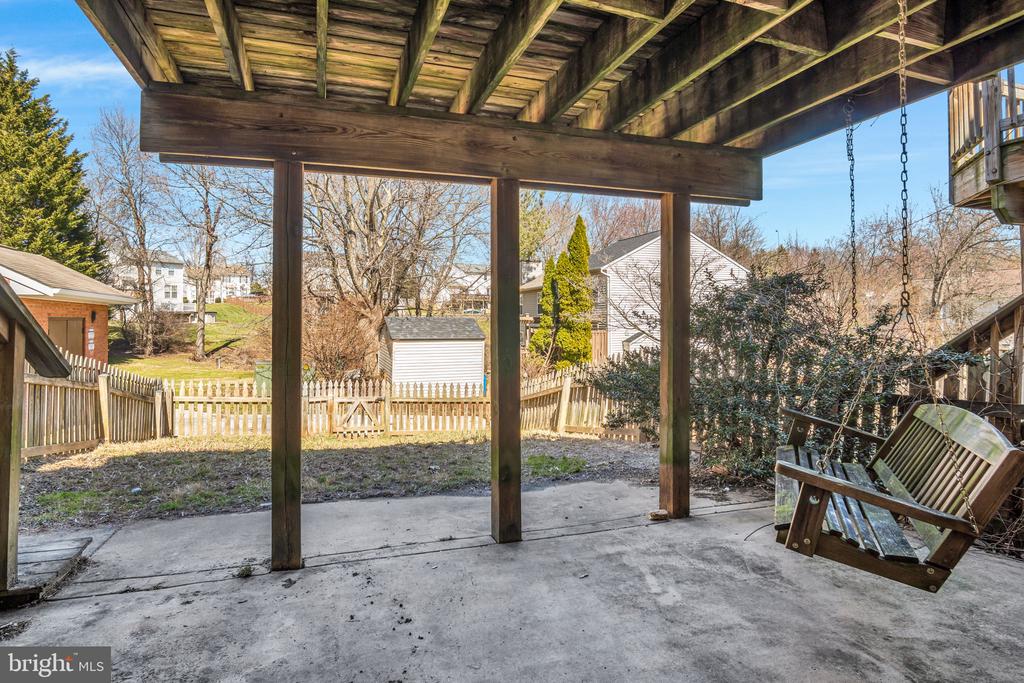 4660 MARKSMAN COURT