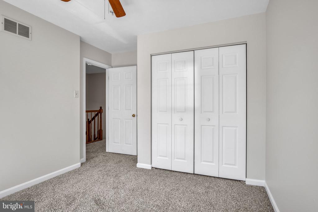 4660 MARKSMAN COURT