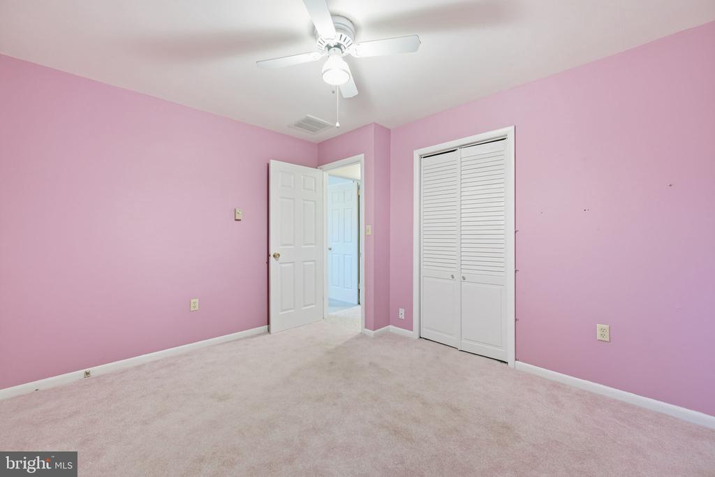 2133 MAYBERRY ROAD