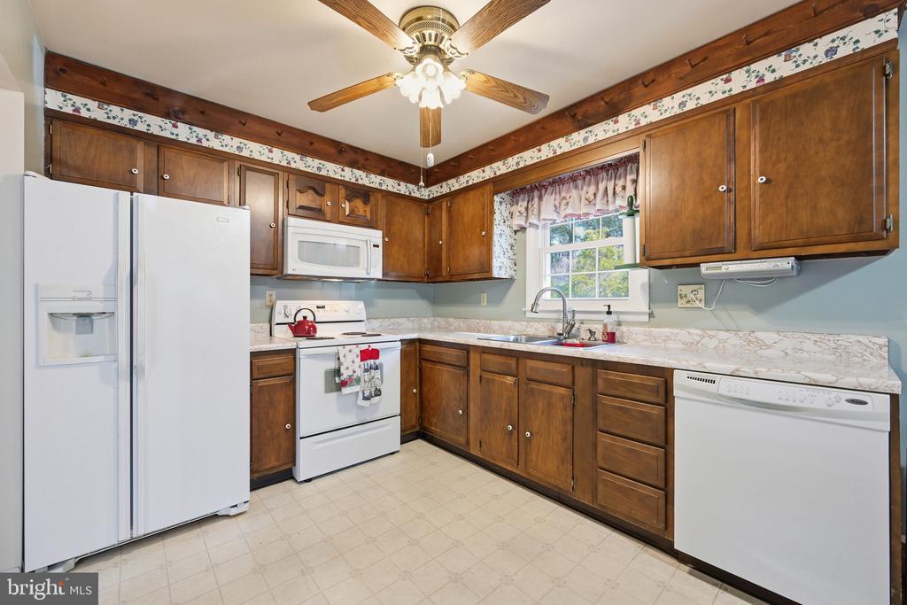 2133 MAYBERRY ROAD