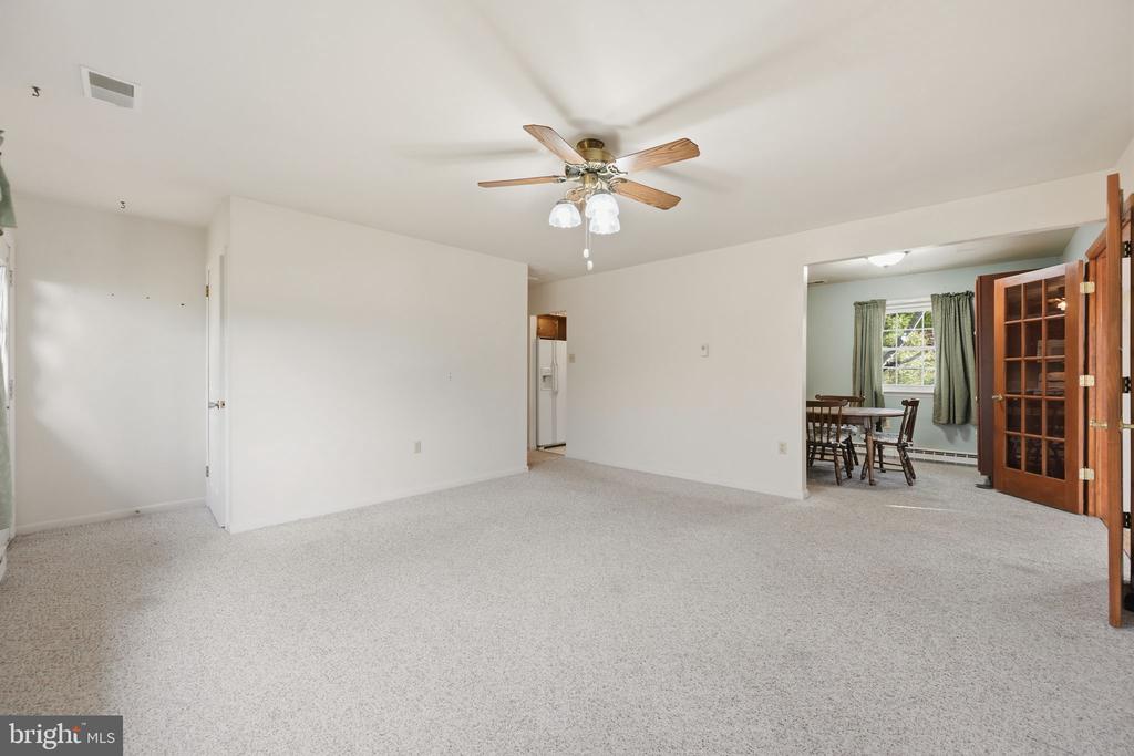 2133 MAYBERRY ROAD