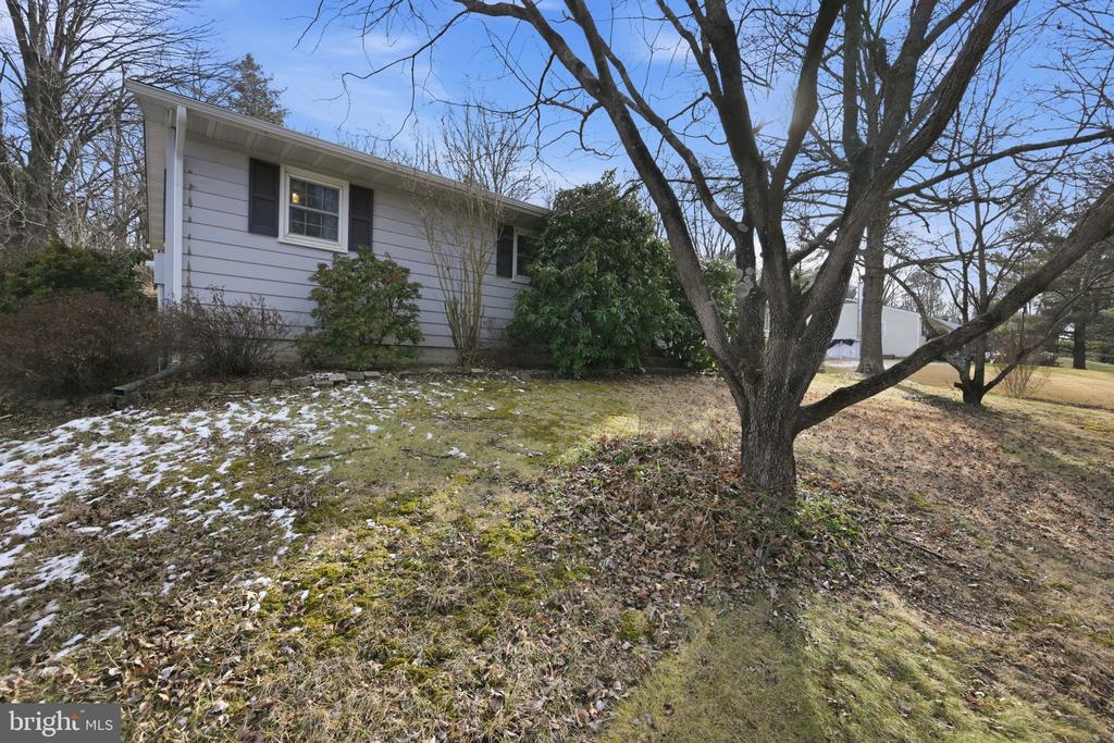2133 MAYBERRY ROAD