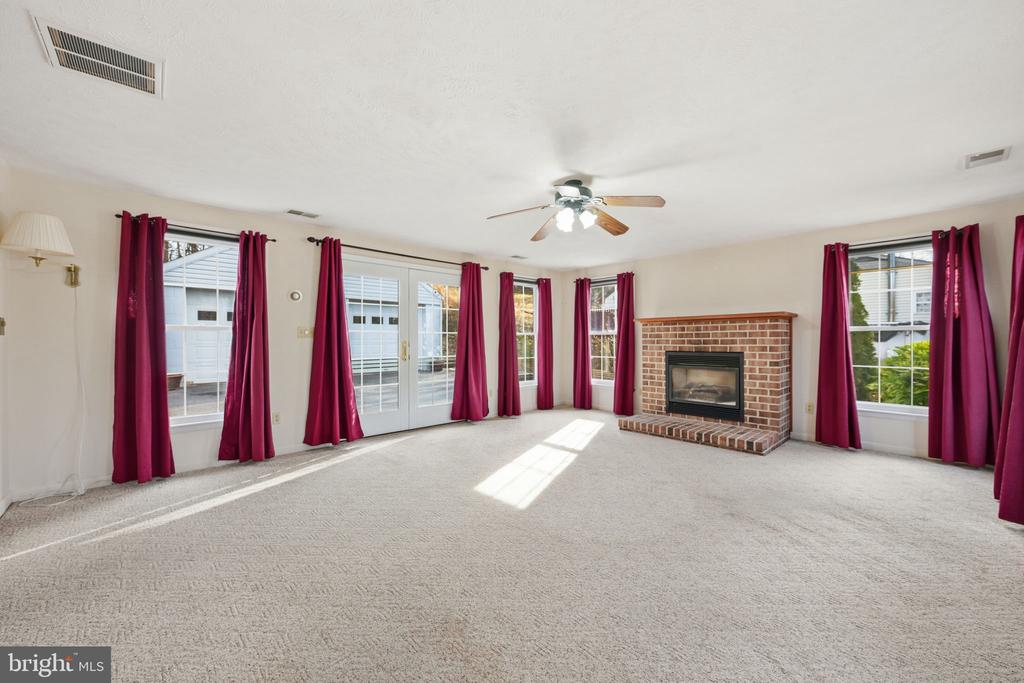 2133 MAYBERRY ROAD