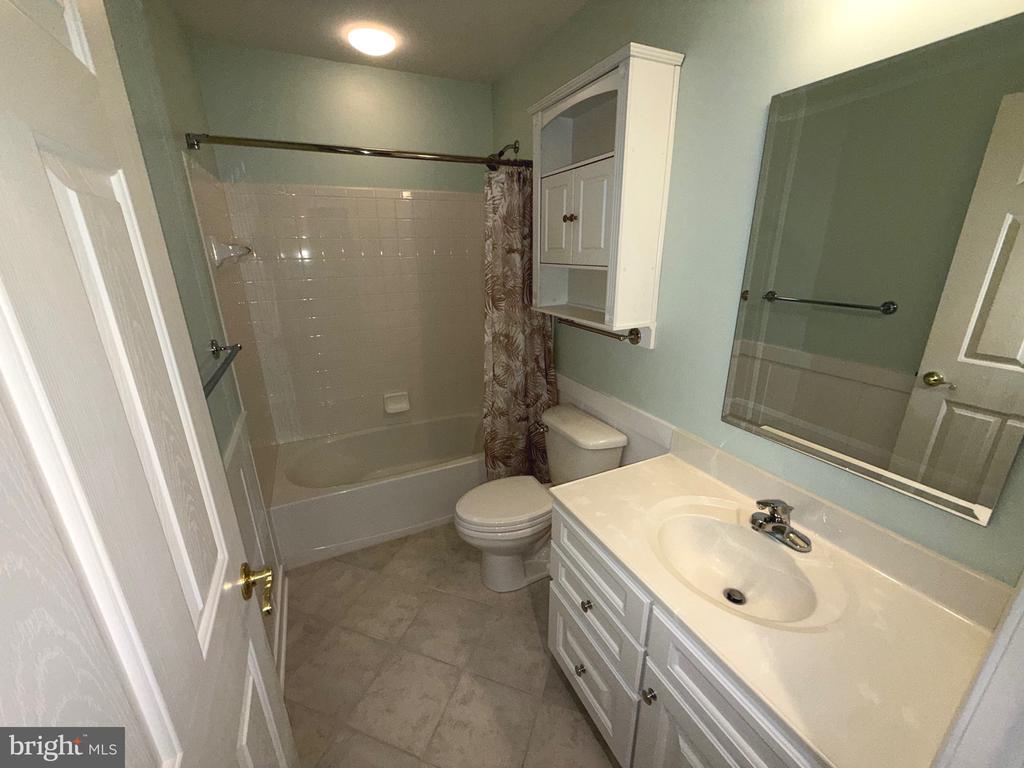 419 OSPREY CIRCLE