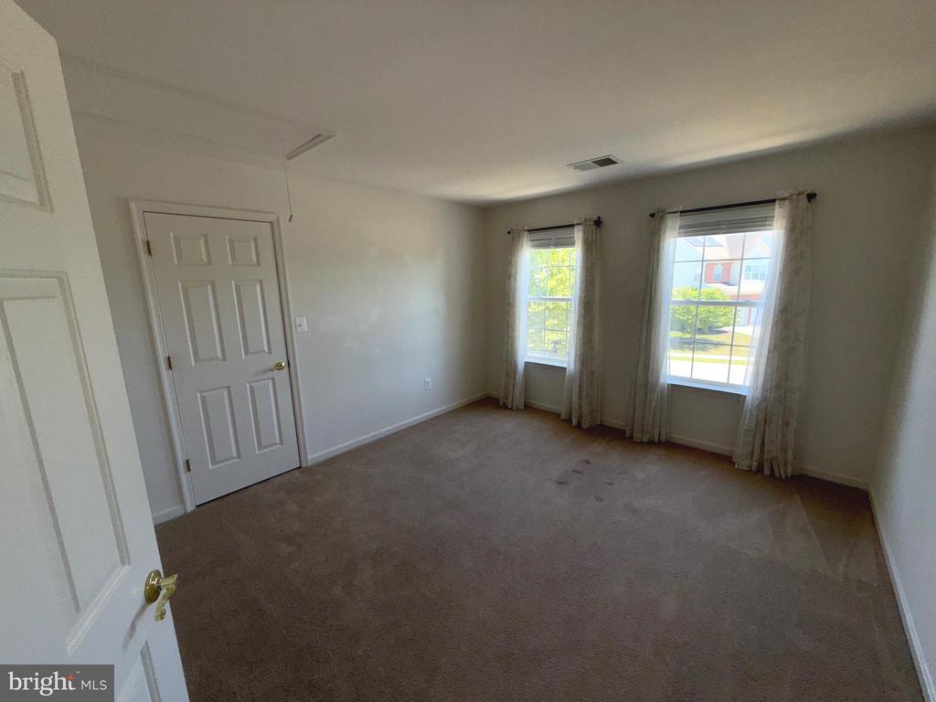 419 OSPREY CIRCLE