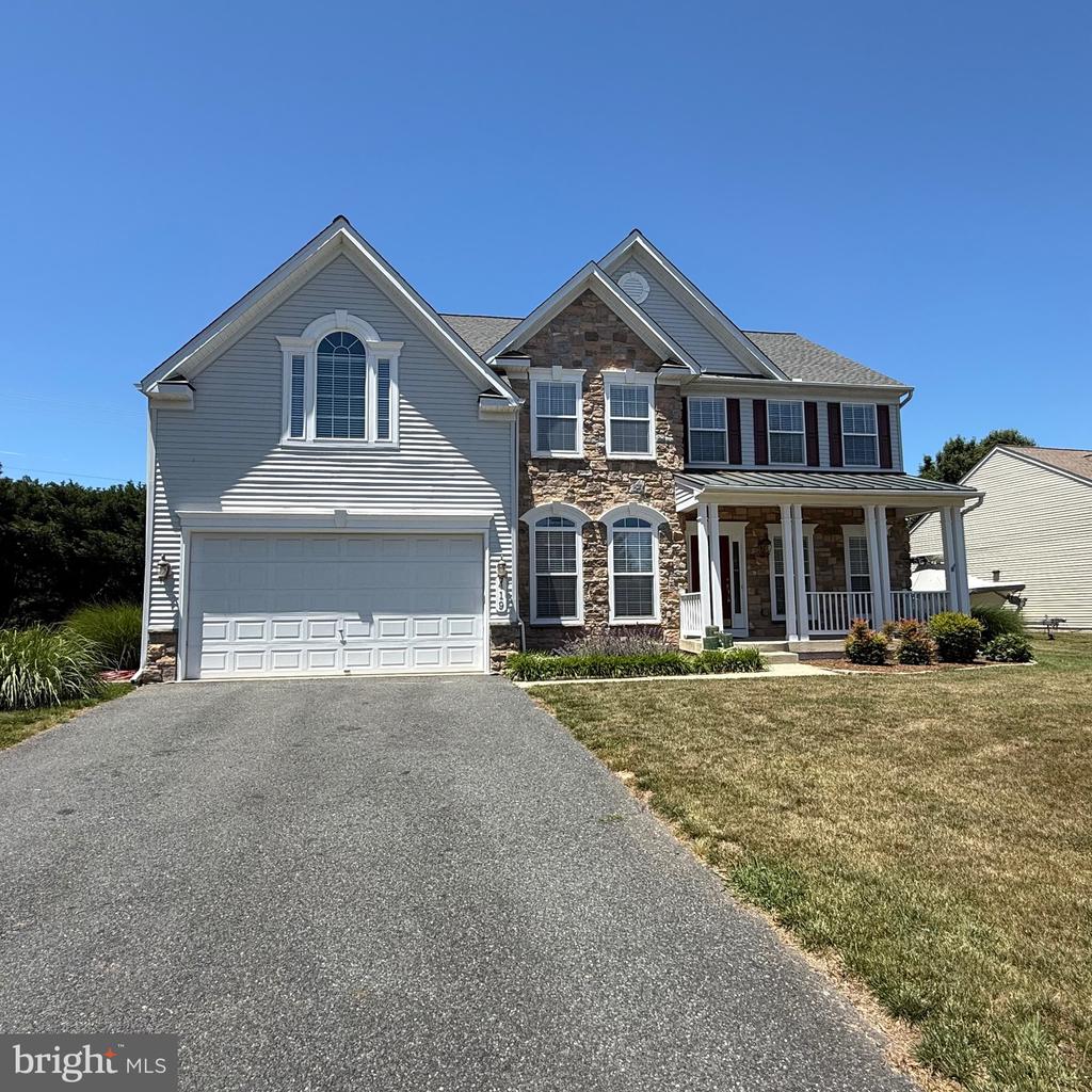 419 OSPREY CIRCLE