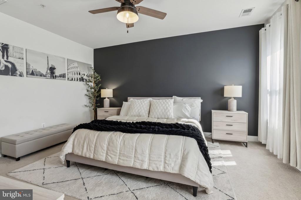 1212 SHENANDOAH SQUARE SOUTH