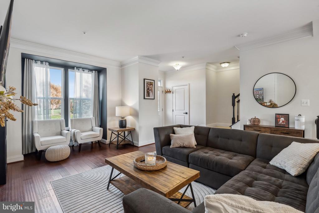 1212 SHENANDOAH SQUARE SOUTH
